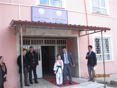 Mehmet Soykan İlkokulu Öğrencisine Anlamlı Tören