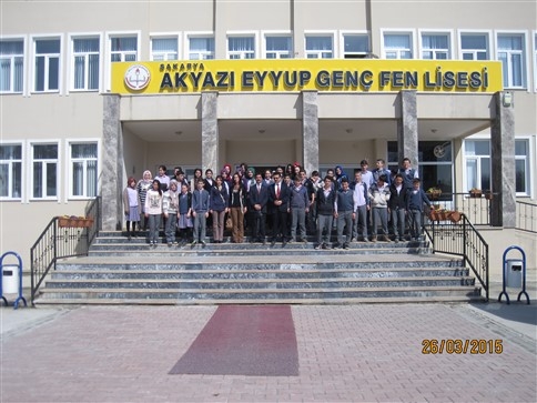 Lise  Heyecanını Yaşadılar 