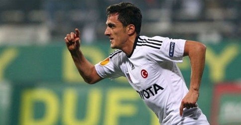 Beşiktaş'a Mustafa Pektemek'ten Kötü Haber