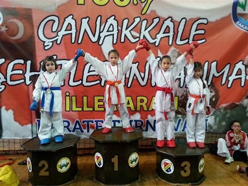 Çanakkale Şehitlerini Anma Turnuvasından 13 Madalya