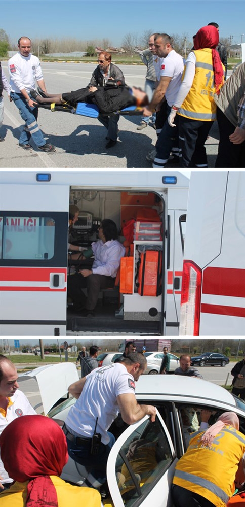 Meydana Gelen Kazada 2'si Ağır Olmak Üzere 4 Kişi Yaralandı