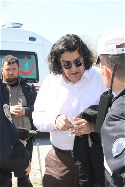 Meydana Gelen Kazada 2'si Ağır Olmak Üzere 4 Kişi Yaralandı