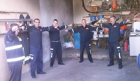 Akyazı İtfaiye Personel Spor Yaparak Güne Başlıyor