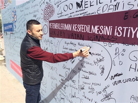 Gençler ne istiyor? Fikir Duvarı Etkinliği 
