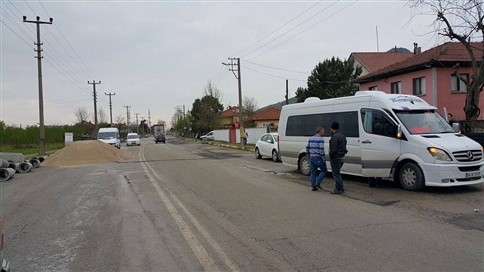 Minibüs Engelli Çocuğa Çarptı