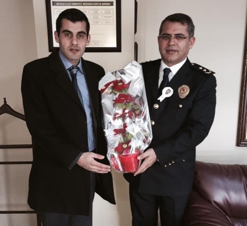 Akyazı Ülkü Ocaklarından Emniyet Müdürlüğüne Ziyaret