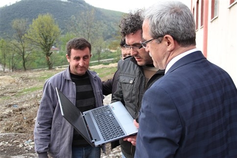 Akyazı-Kuzuluk Orta Mahe Yeni Bir Sosyal Alana Kavuşuyor