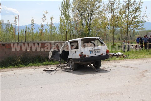 Batakköy Caddesinde Kaza 1 Ölü 2 Yaralı