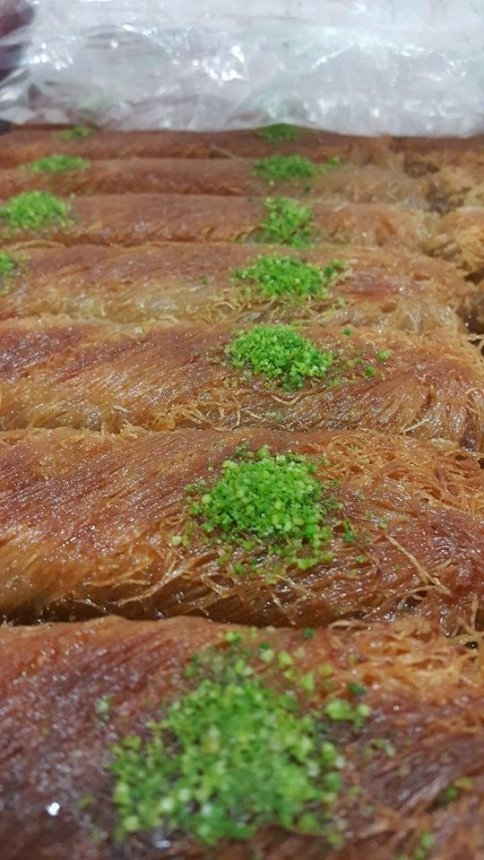 Gece Vakti  Acıkırsanız Meşhur Pilavcı Abi'nin Tavuklu Pilavını Tadın