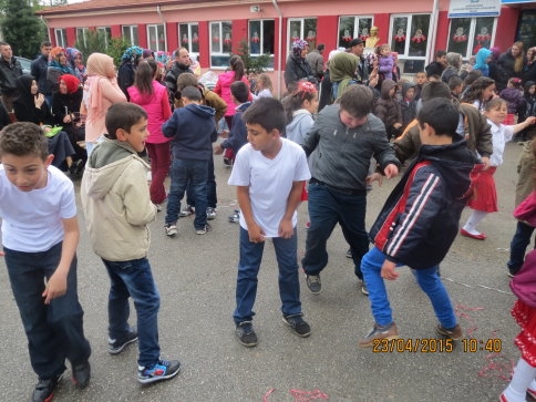 Karaçalılık İlkokulu’nda Çoşkulu Kutlama