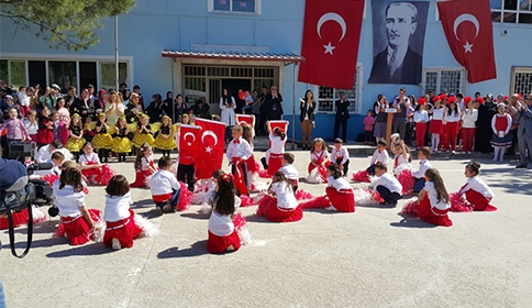 23 NİSAN KUZULUK’TA COŞKUYLA KUTLANDI