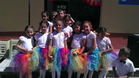 Şerefiye İlkokulunda 23 Nisan Coşku İçinde Kutlandı