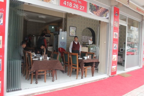 Akyazı’da Damaklarda Unutulmazlığı Mühürlüyor