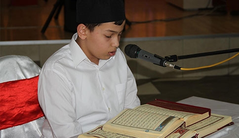 AKYAZI BELEDİYESİ KUR-AN’I KERİM’İ GÜZEL OKUMA YARIŞMASI YAPILDI