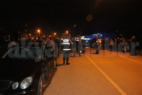 Pazarköy'de Trafik Kazası 2 Yaralı