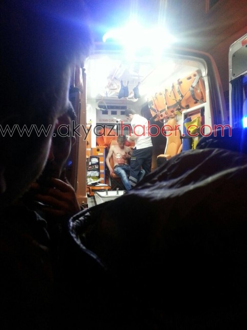 Bıçaklı Kavgada 2 Kişi Yaralandı