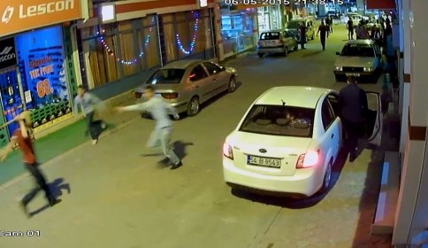 Bıçaklı Kavganın Görüntüleri Ortaya Çıktı