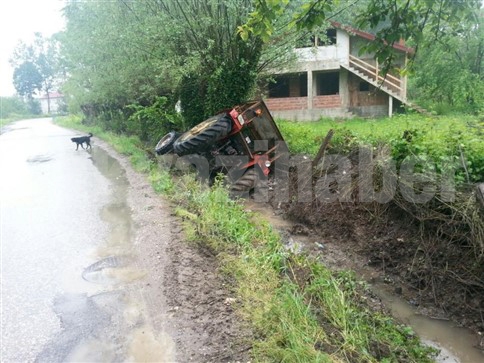 Direksiyon Hakimiyetini Kaybederek Kanala Girdi