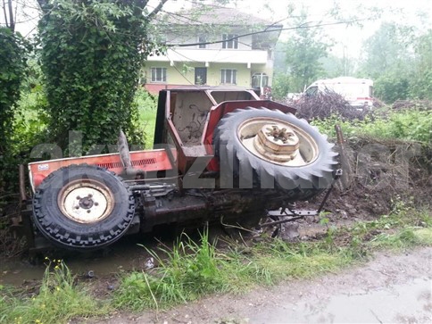 Direksiyon Hakimiyetini Kaybederek Kanala Girdi