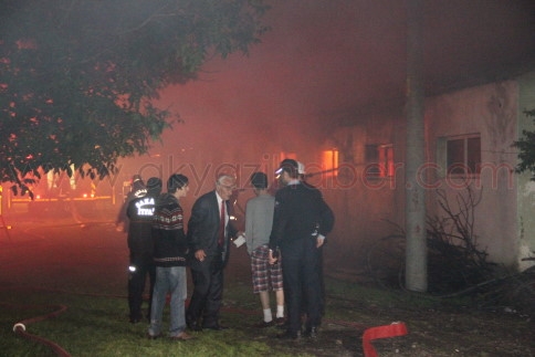 Akyazı'da Tavuk çiftliğinde yangın