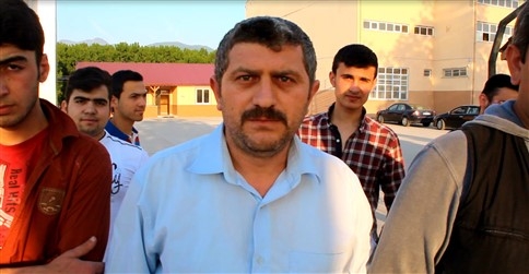 Akyazı'daki Meslek Liselerinden Mezun Olan Öğrenciler Yollarda Heba Oluyor