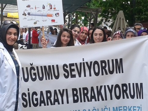 İlçe Sağlık Dumansız Hayat İçin Yürüdü