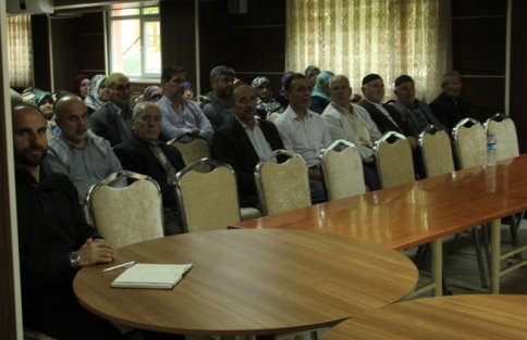 Akyazı Müftülüğünün Düzenlediği 2015 Hac Seminerleri Başladı