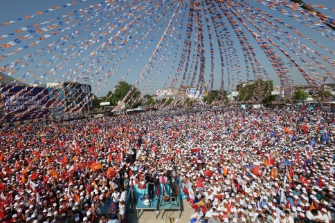 Ahmet Davutoğlu Sakarya'da