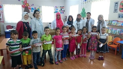 Ana Sınıfı Öğrencilerine Flor Vernik Uygulaması Yapıldı