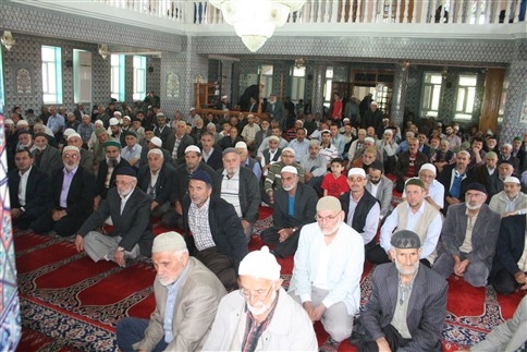 Merhum Mehti Kalkan Hoca Efendi Dualar ile yâd edildi