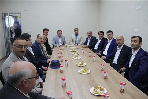 Akyazı Belediyesi Amatör Spor Kulüpleri Lokali Açıldı