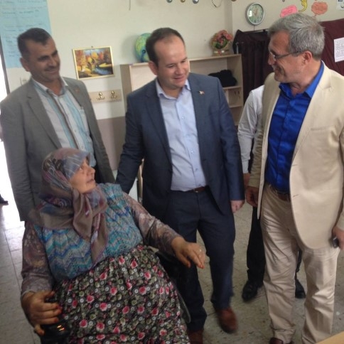 Her Karanlık Gecenin Bir Sabahı Vardır…