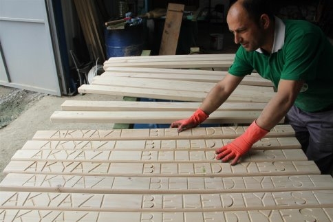 BELEDİYE MARANGOZ ATÖLYESİ MEYVELERİNİ VERMEYE BAŞLADI.