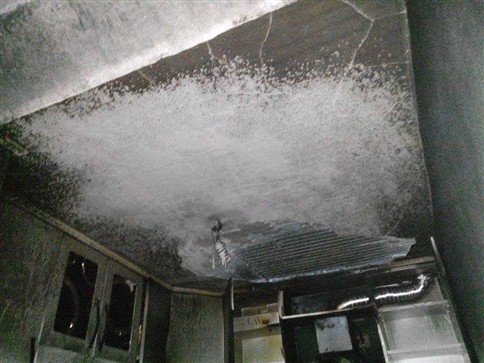 Aspiratör Yandı Maheli Evi Yanmaktan Kurtardı