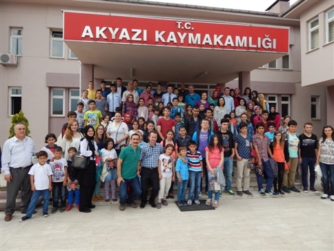 Devletin Şevkat Eliyle Yetim Ve Öksüz’ün Başı Okşandı