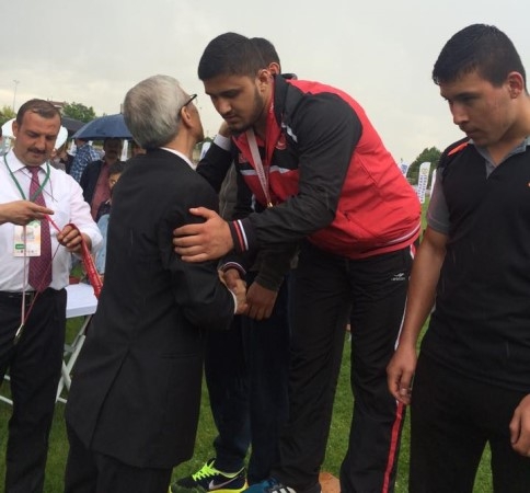 Milli Güreşçimiz Yine Gururlandırdı