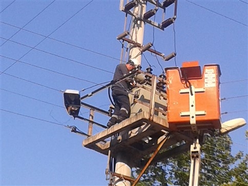 Taşburun Mahesinde Trafo Yangını Korkuttu
