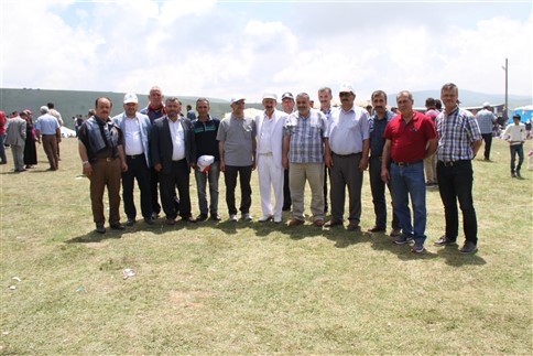 Dokurcun Karadenizliler Derneğinden Davlumbaz Yayla Şenliği