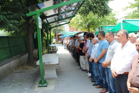 Ahmet Kılıçkeser Defnedildi