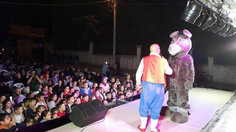 Mobil Etkinlik Sahnesi Kuzuluk'ta