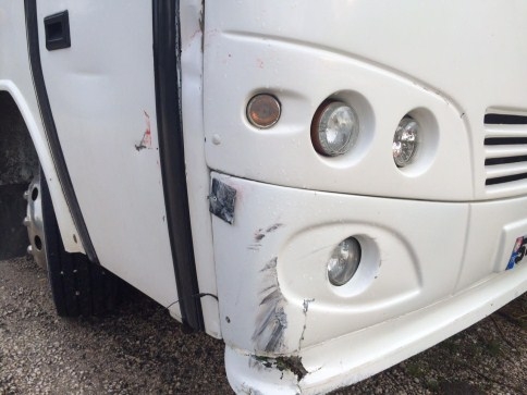 Önüne Atlayan Otomobile Böyle Çarptı