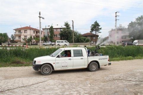 İlaçlama Çalışmaları Ramazan’da Da Hız Kesmiyor