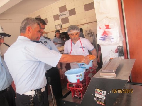 Akyazı’da Zabıtadan Fırınlara Sıkı Denetim