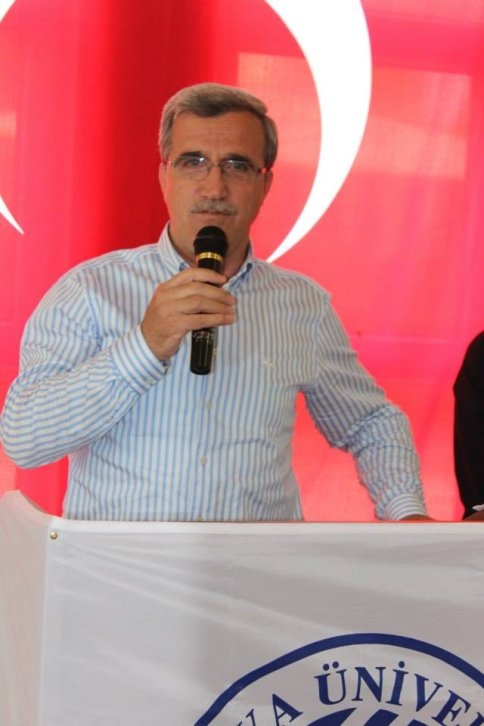 Akyazı MYO’da Mezuniyet Heyecanı