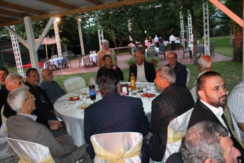 Muhtarlar Derneği İftar Yemeği Düzenledi