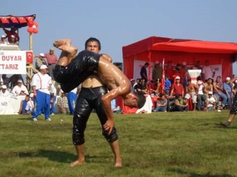 Akyazılı Güreşçiler KIRKPINAR'a Hazırlanıyor