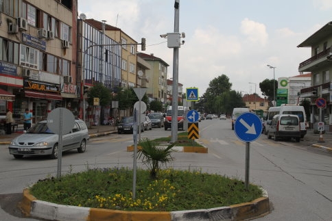 Akyazı’da Mobese Çalışması Hızla Devam Ediyor