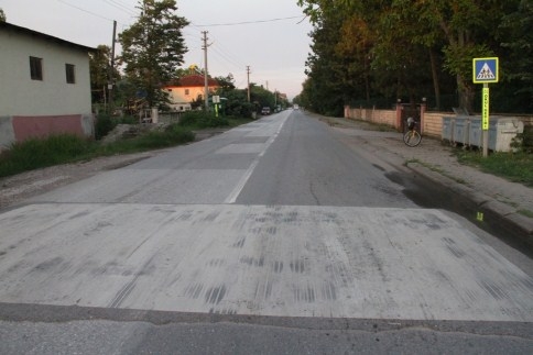 Ölüm Kamil Amcayı Cami Yolunda Yakaladı
