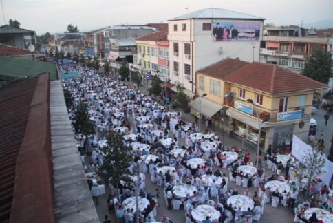 03 Temmuz’da Halk İftarımıza Davetlisiniz