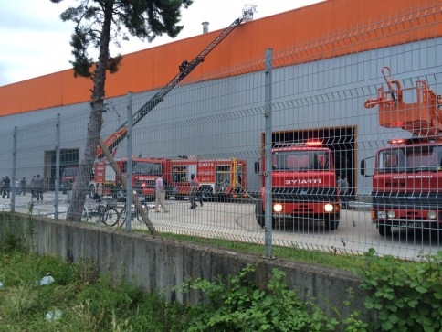 Alüminyum Fabrikasında Yangın Çıktı